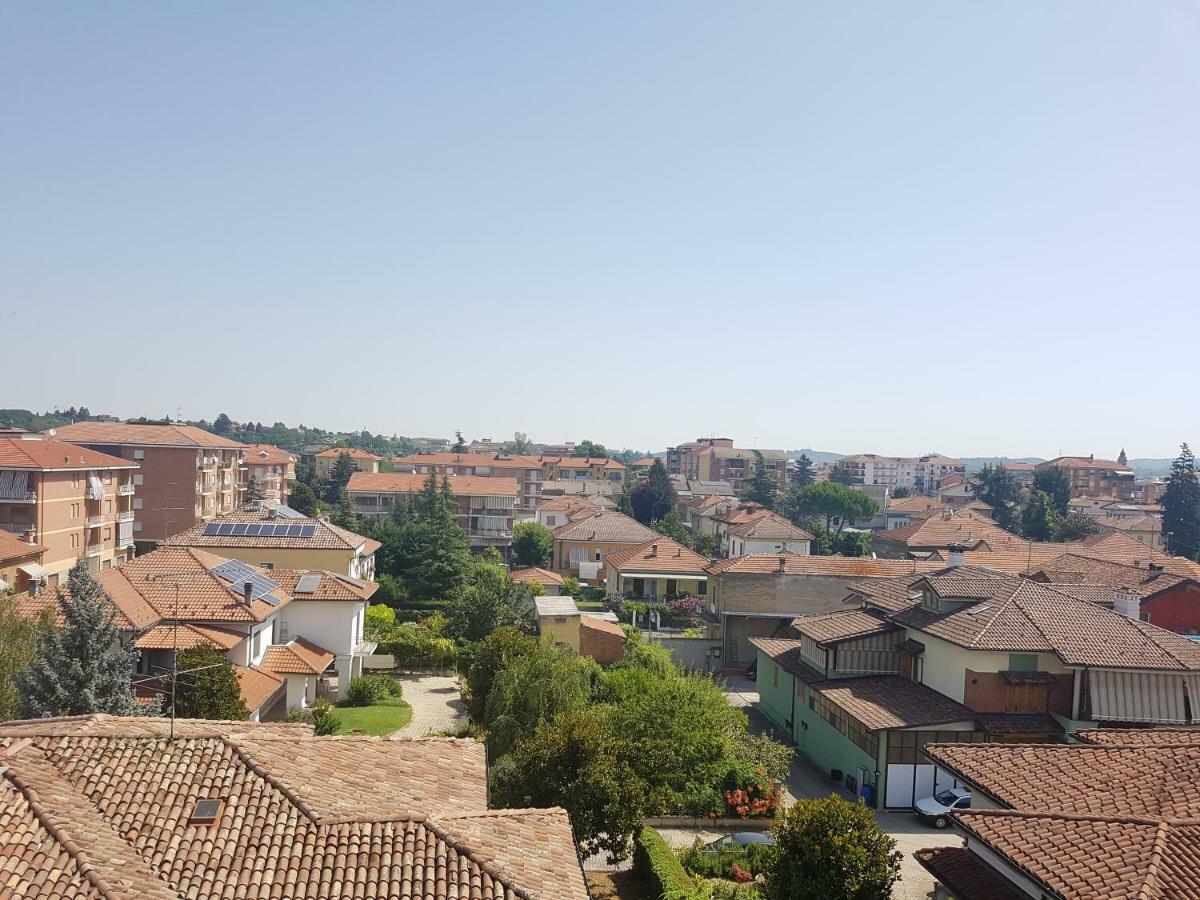 Appartamento Panoramico ニッツァ・モンフェッラート エクステリア 写真